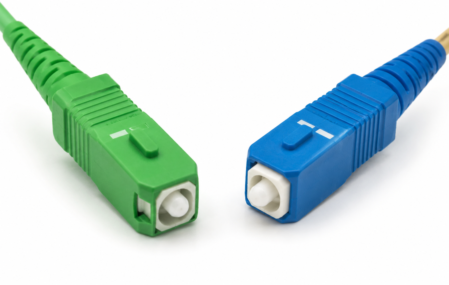 UPC vs APC Fiber Connectors: Return Loss Explained Simply